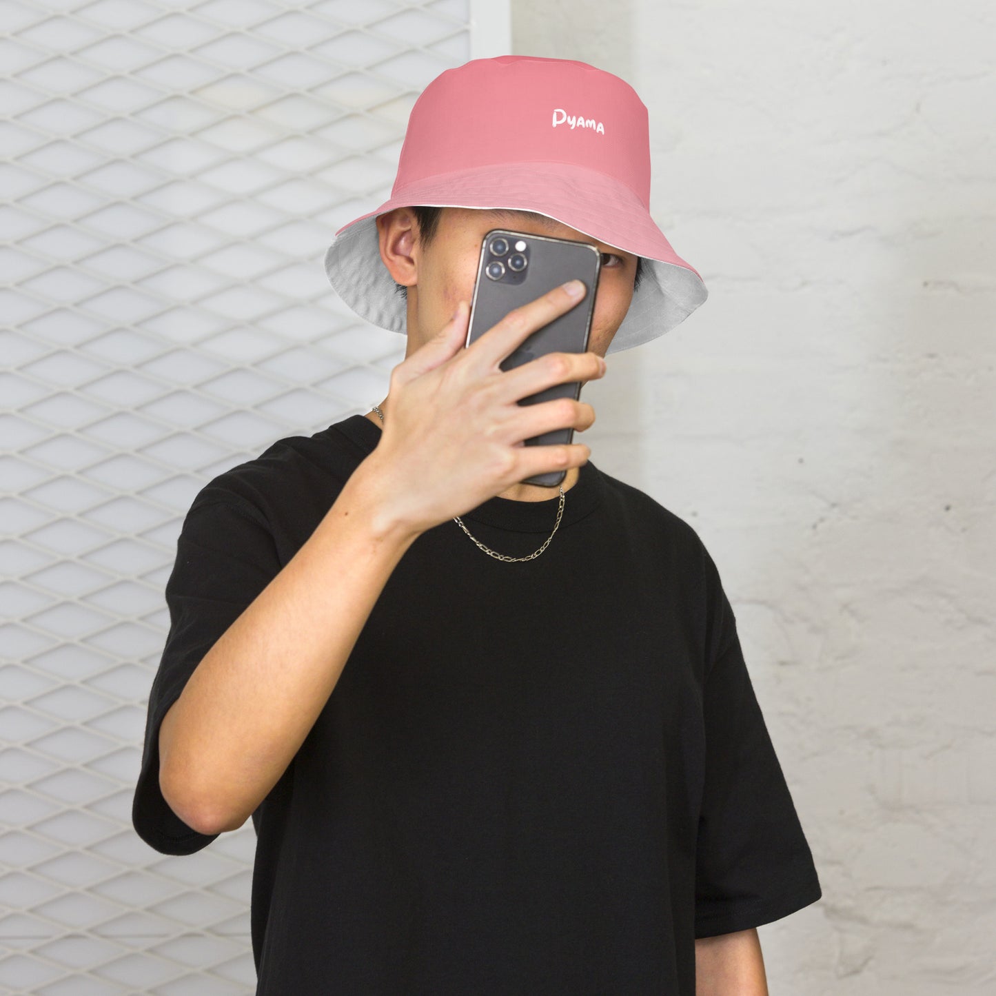 Reversible bucket hat RED