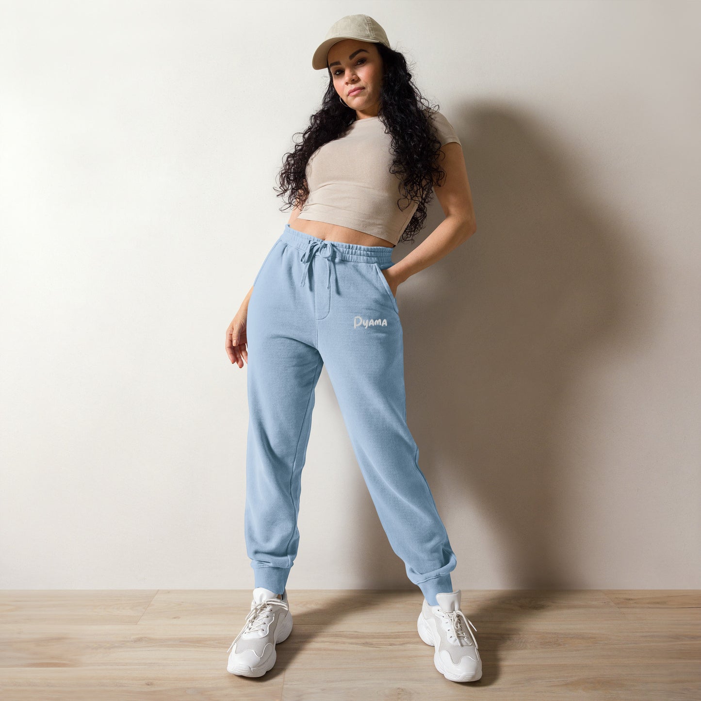 Unisex pigment-dyed sweatpants. PYAMA Bleu